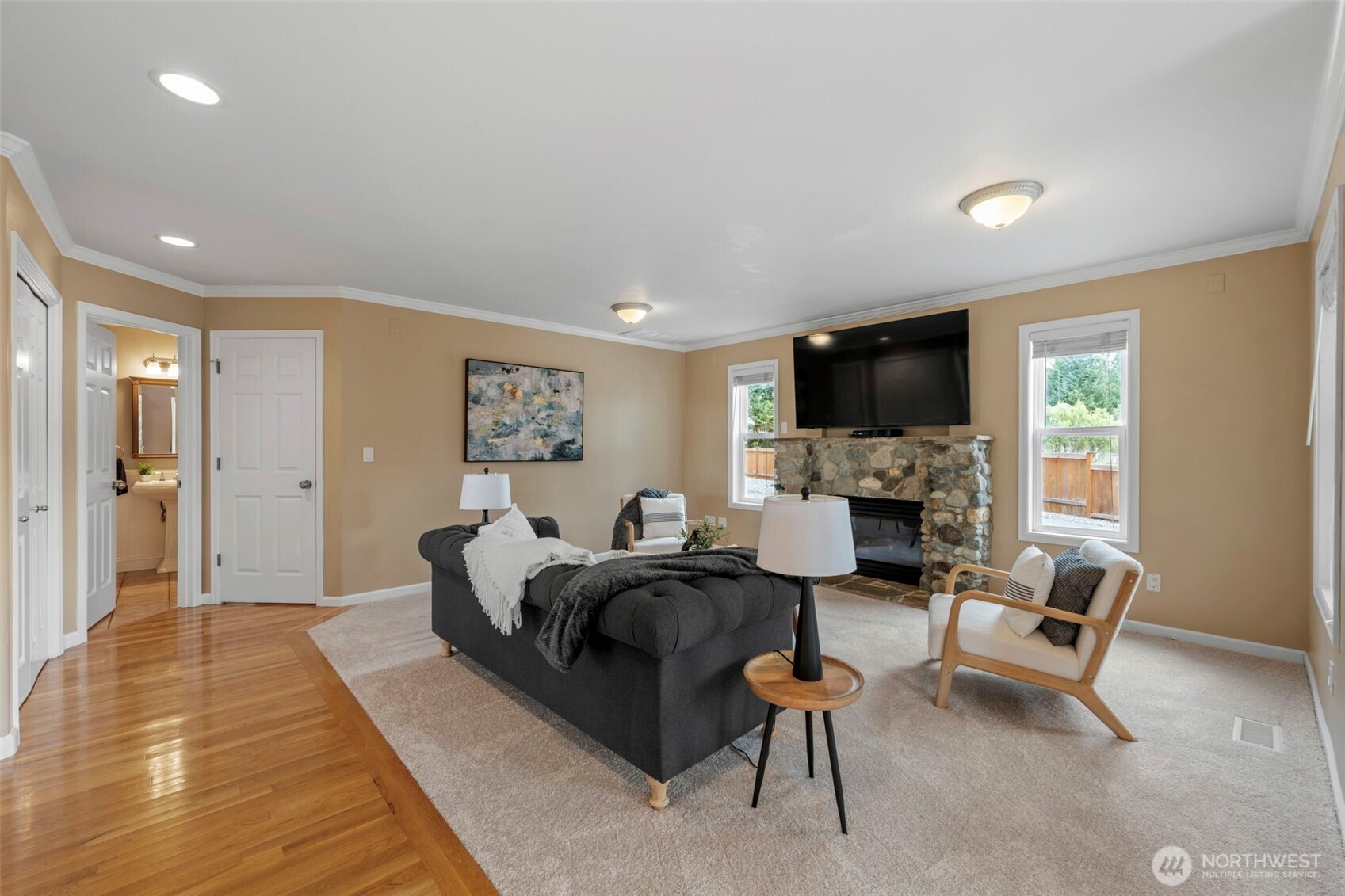 11521 42nd Place Property Photo 14
