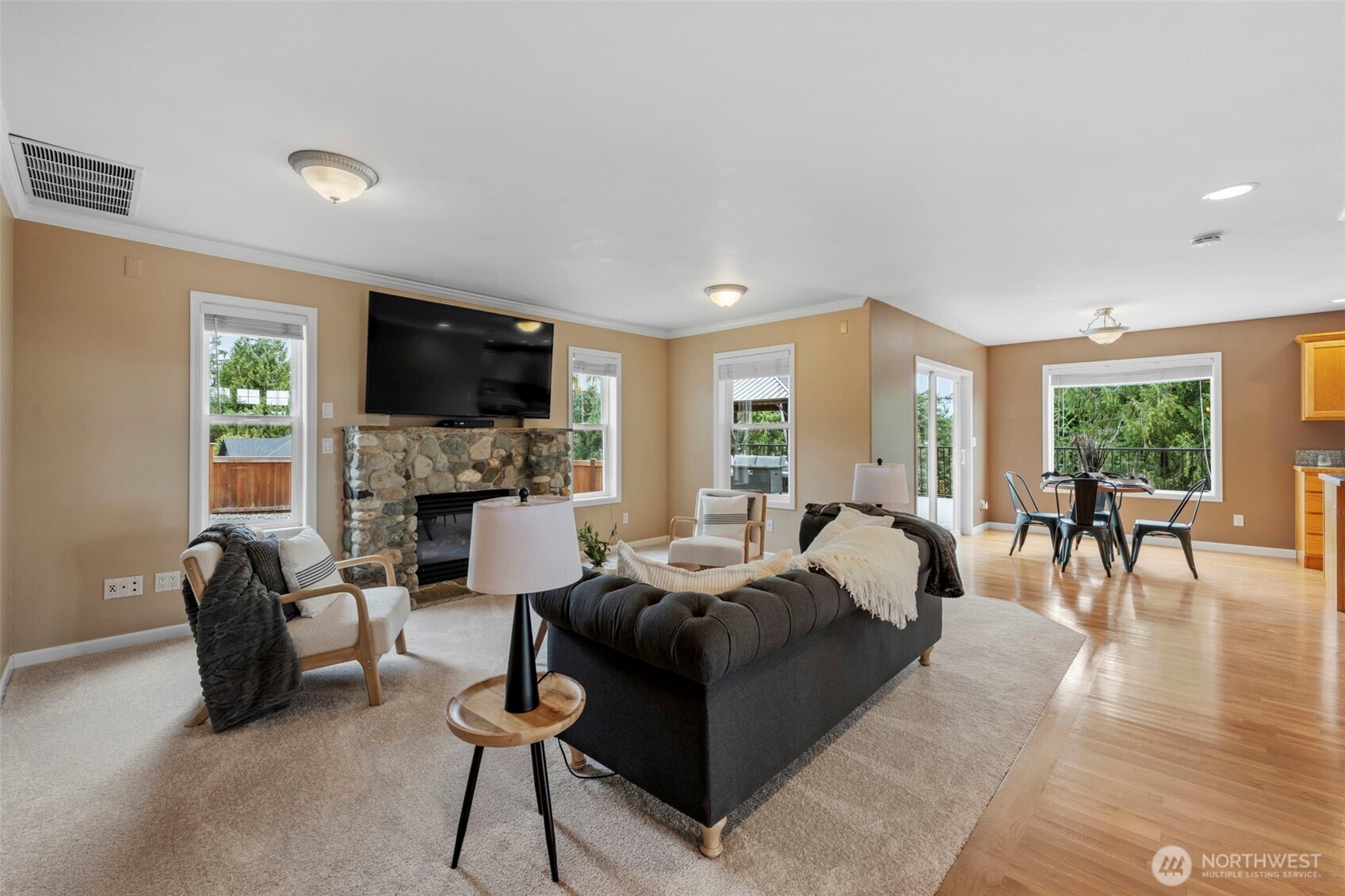 11521 42nd Place Property Photo 15