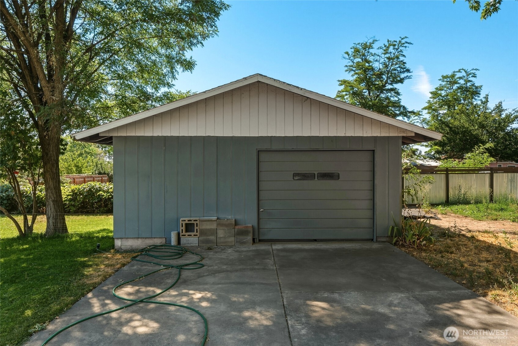 309 Ne Ash Street Property Photo 19