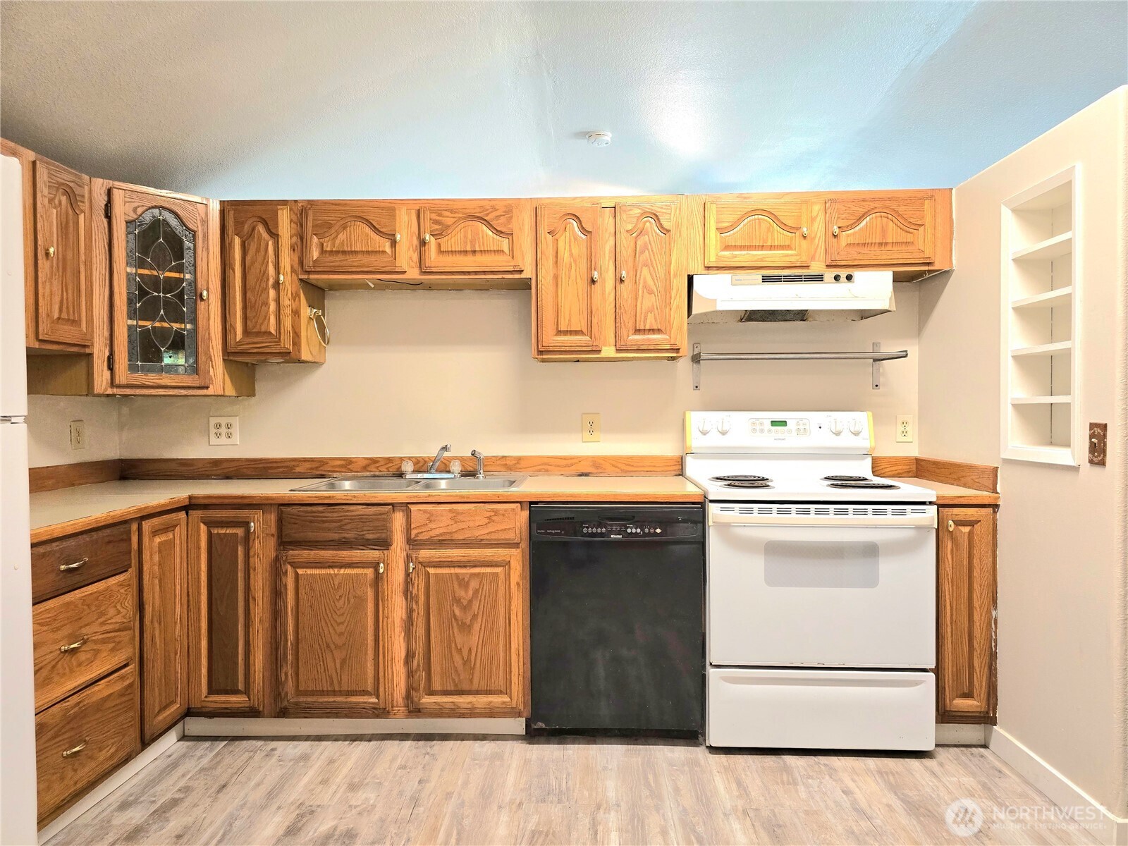 2225 State Route 105 Property Photo 10