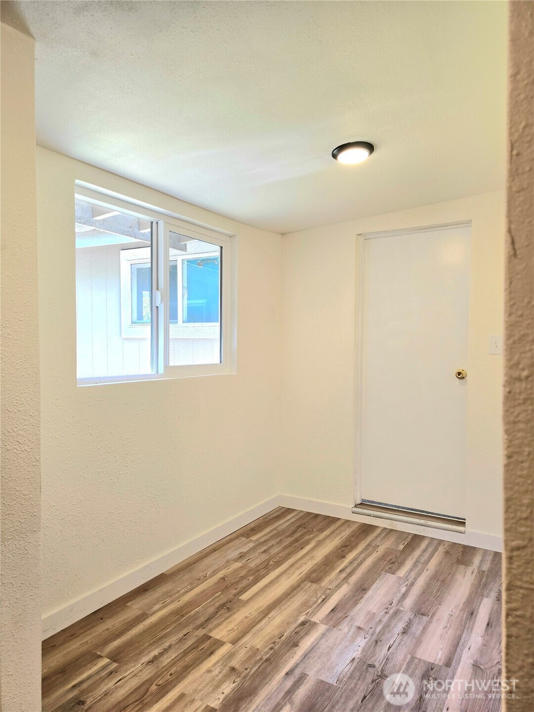 2225 State Route 105 Property Photo 14