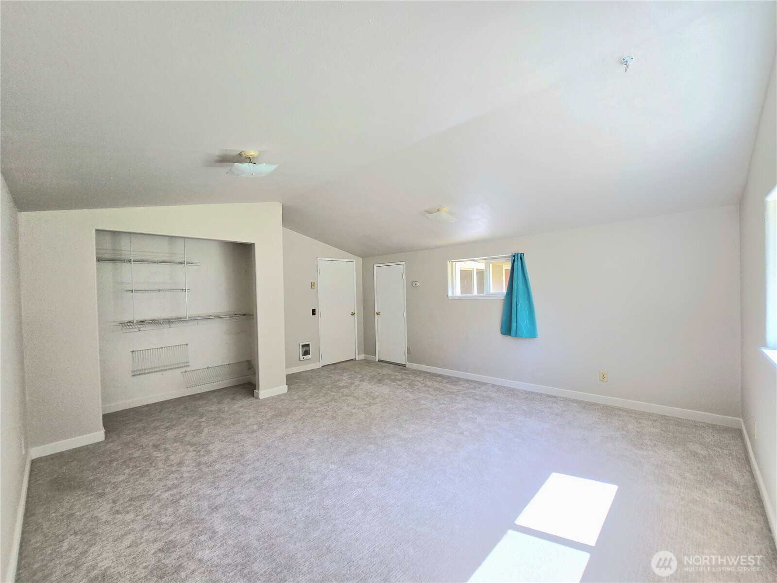 2225 State Route 105 Property Photo 17