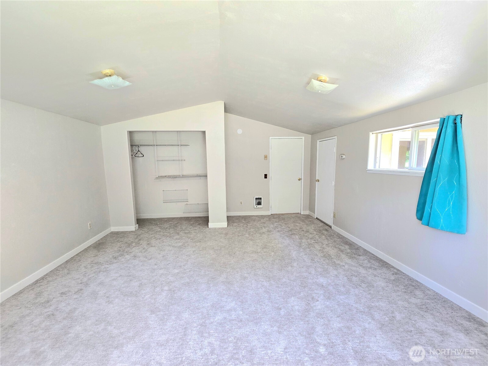 2225 State Route 105 Property Photo 18