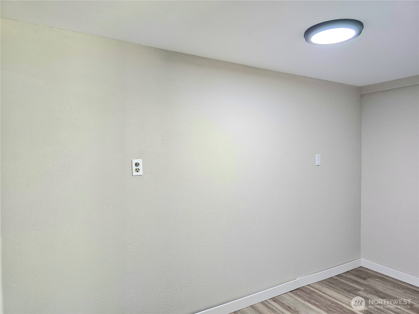 2225 State Route 105 Property Photo 29