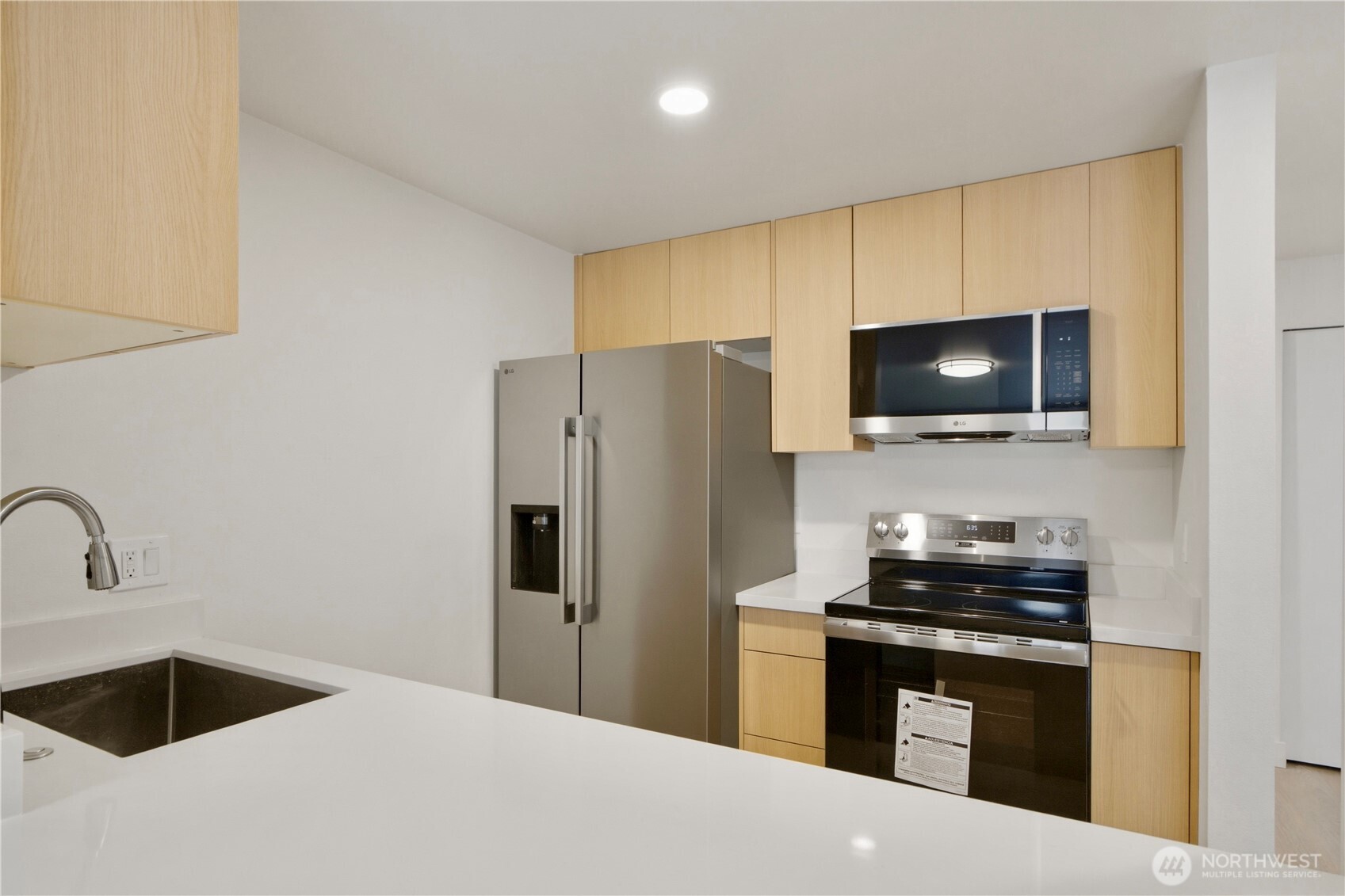 10732 Stone Avenue 2 Property Photo 7