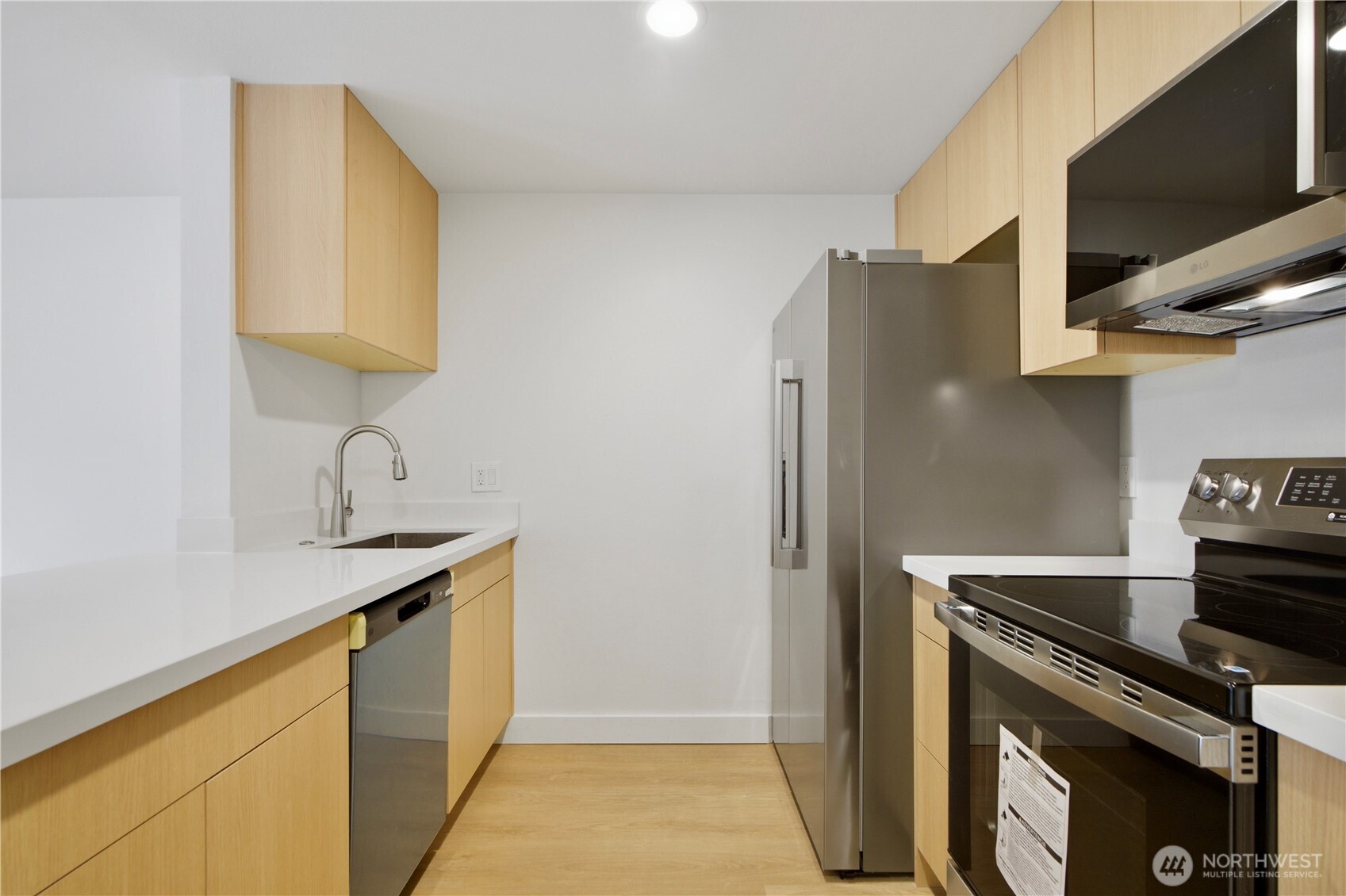 10732 Stone Avenue 2 Property Photo 8