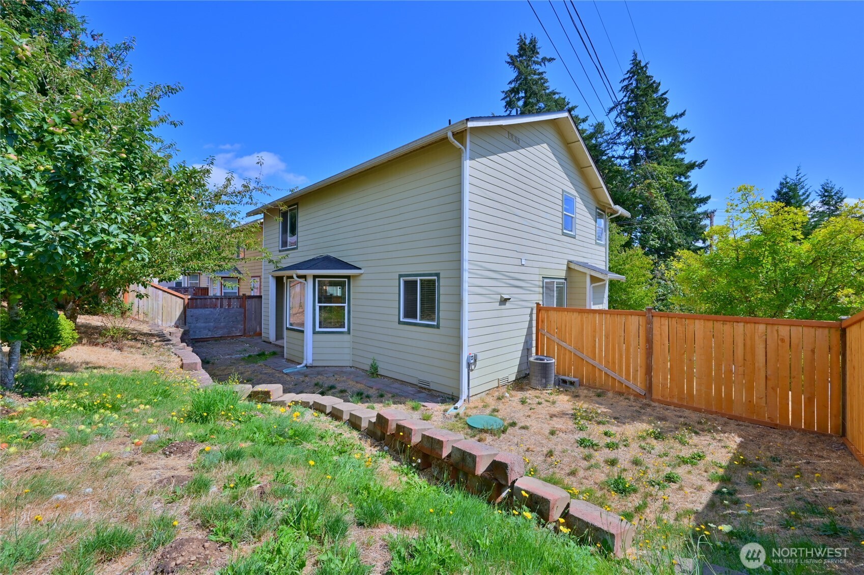 1687 Bayview Drive Property Photo 22