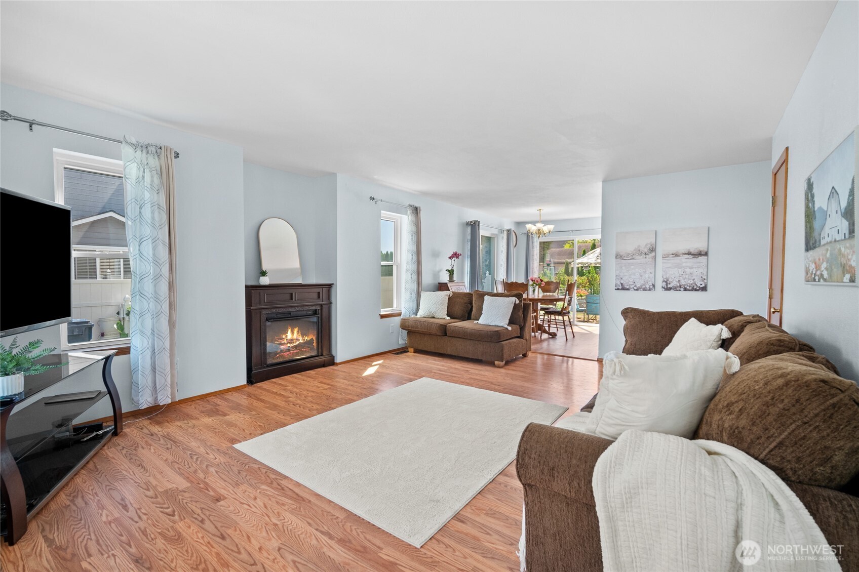 1200 Elm Street Property Photo 8