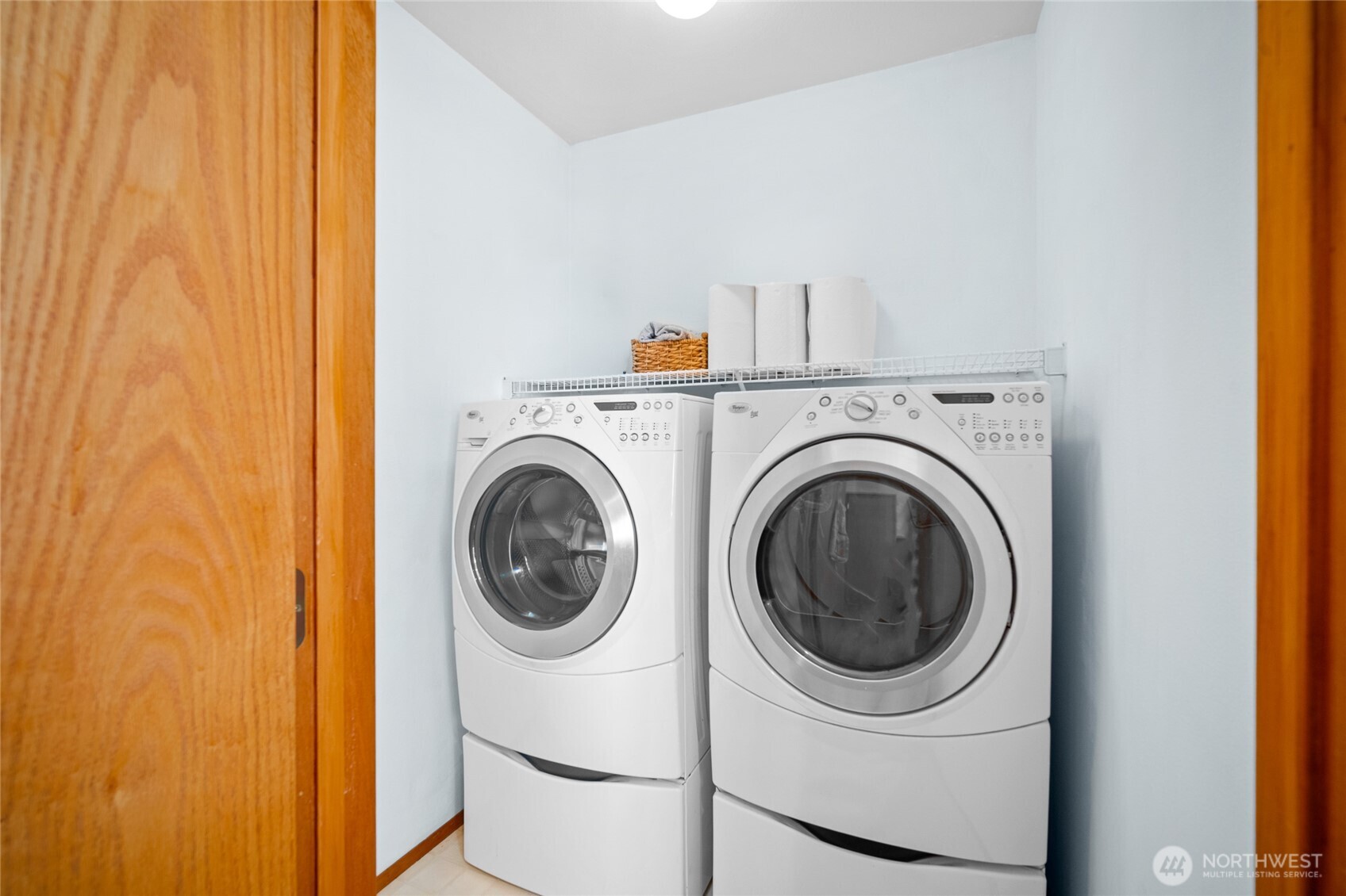 1200 Elm Street Property Photo 25