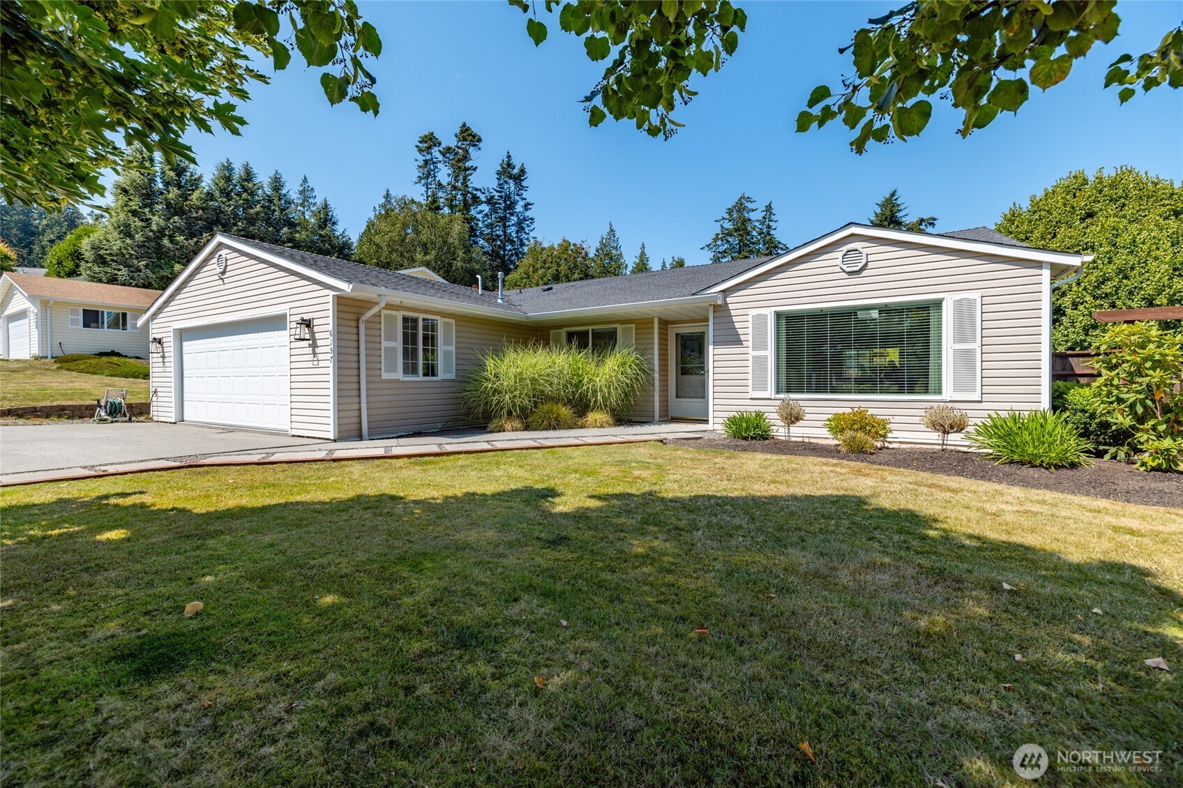 6157 Parkside Drive Property Photo 1