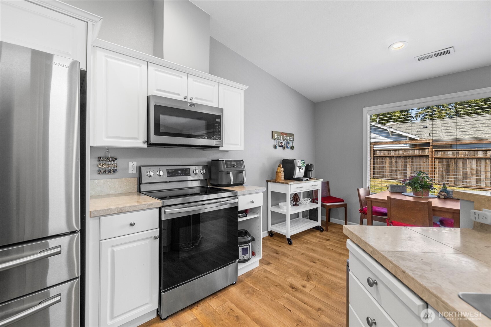 6157 Parkside Drive Property Photo 19