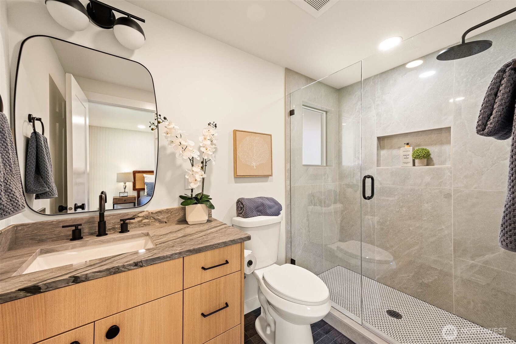 8019 Bagley Avenue Property Photo 16