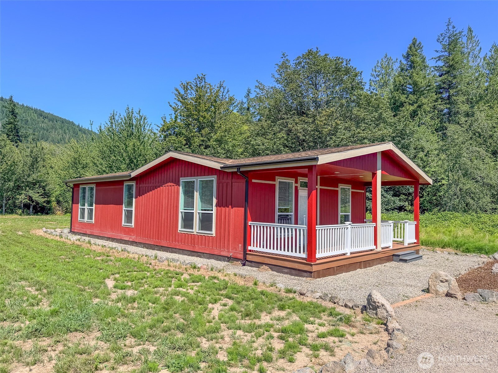 205 Lake View Drive Property Photo 4