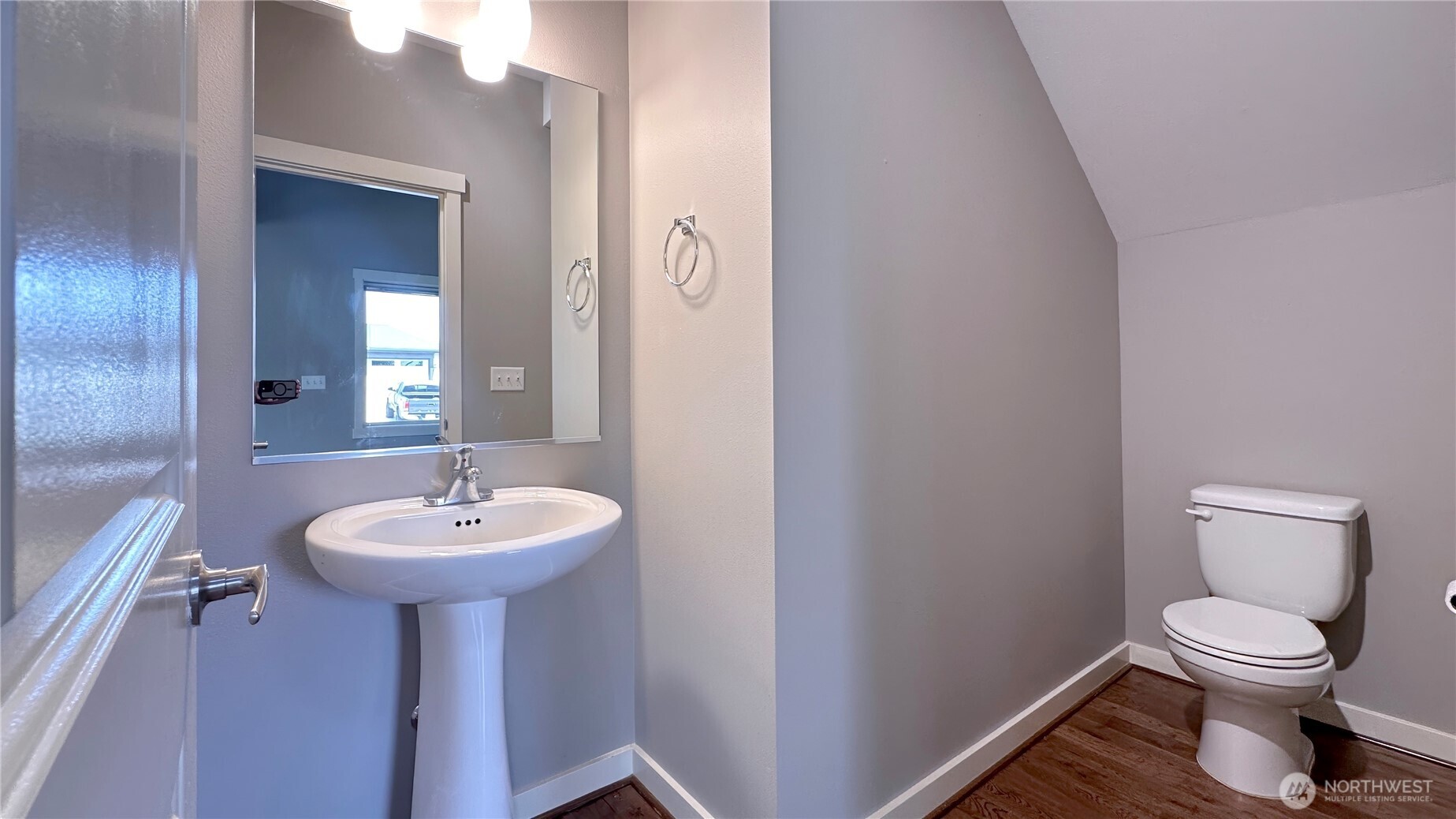 490 Reserve Way Property Photo 11