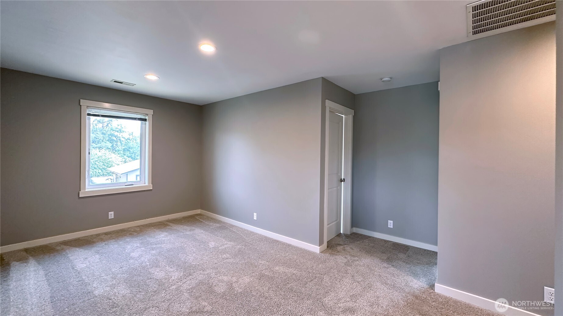 490 Reserve Way Property Photo 15
