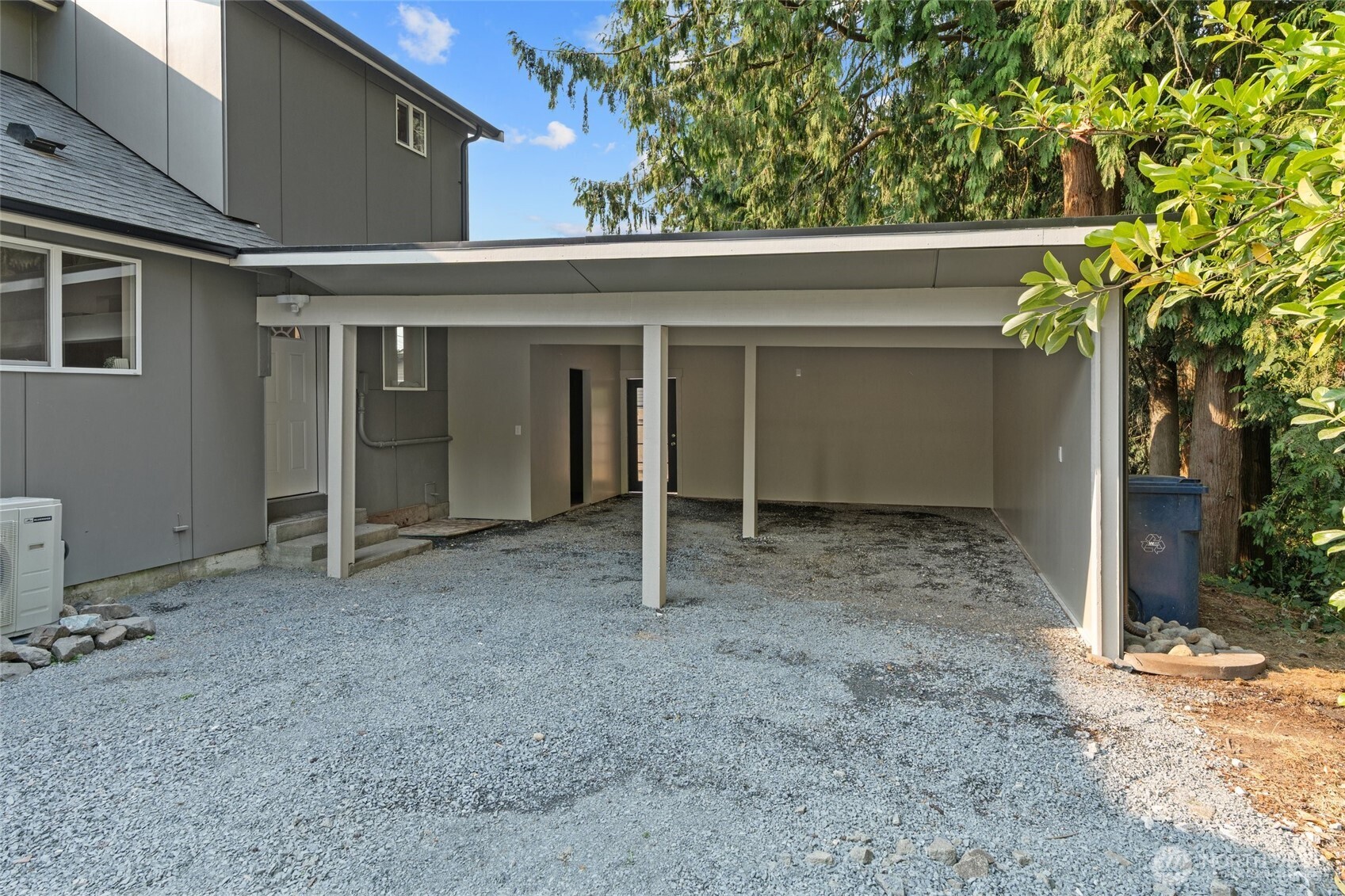 2531 Monroe Avenue Property Photo 26