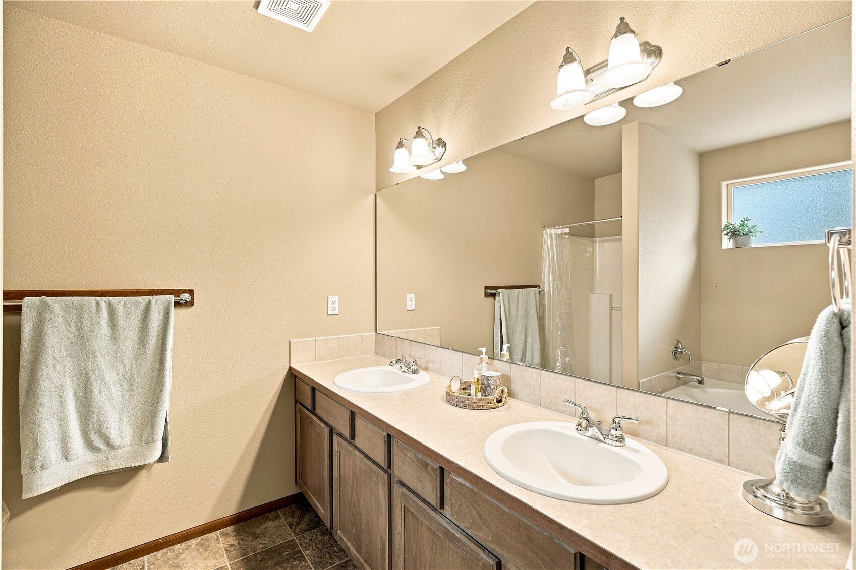 5628 116th Street Property Photo 21