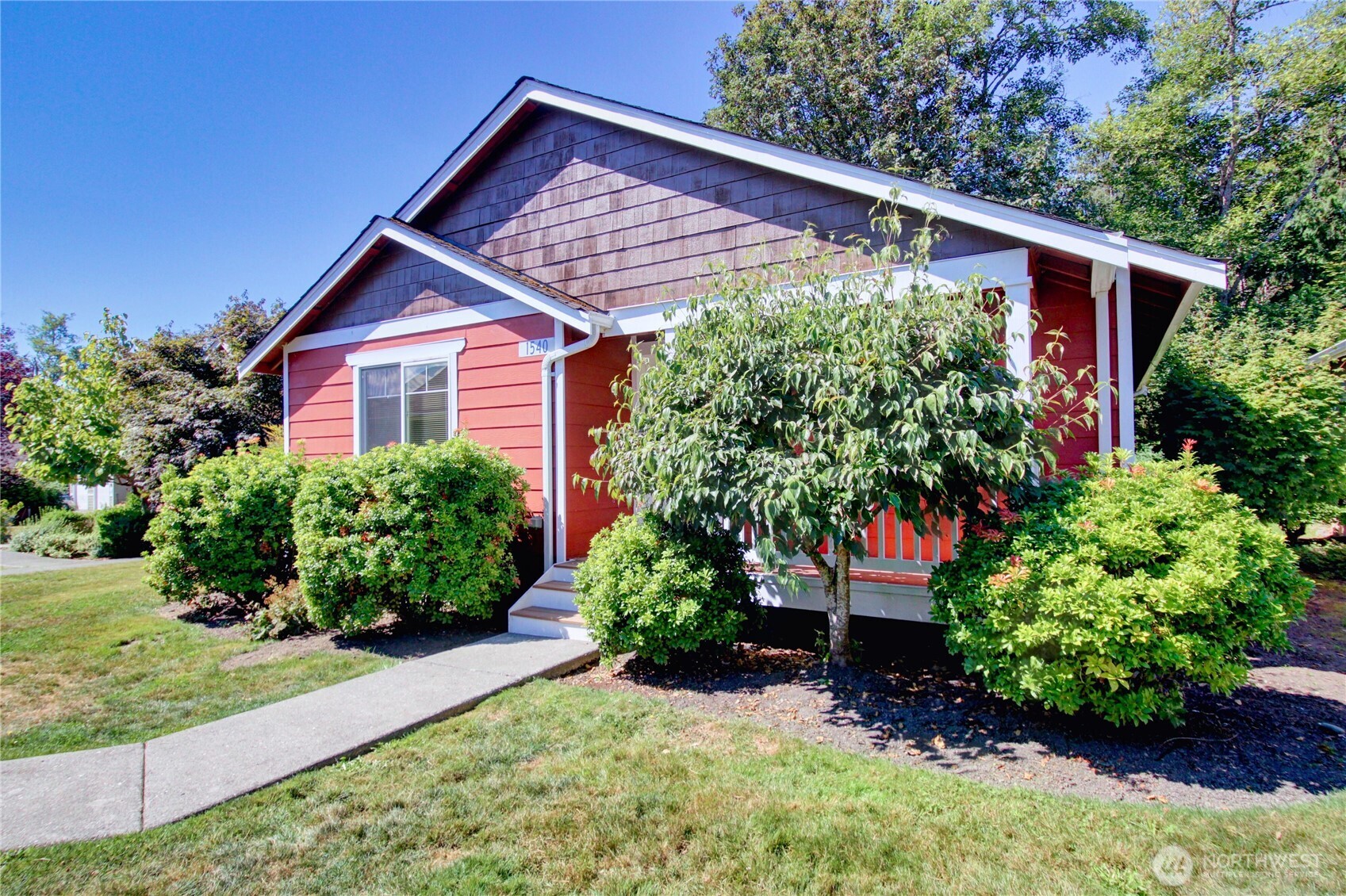 1540 Wildflower Way Property Photo 3