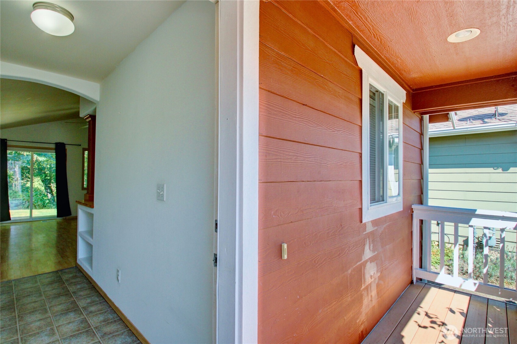 1540 Wildflower Way Property Photo 7