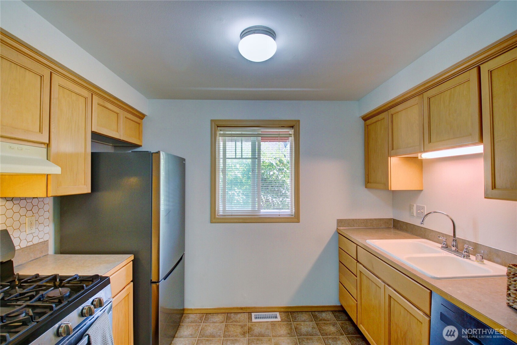 1540 Wildflower Way Property Photo 20