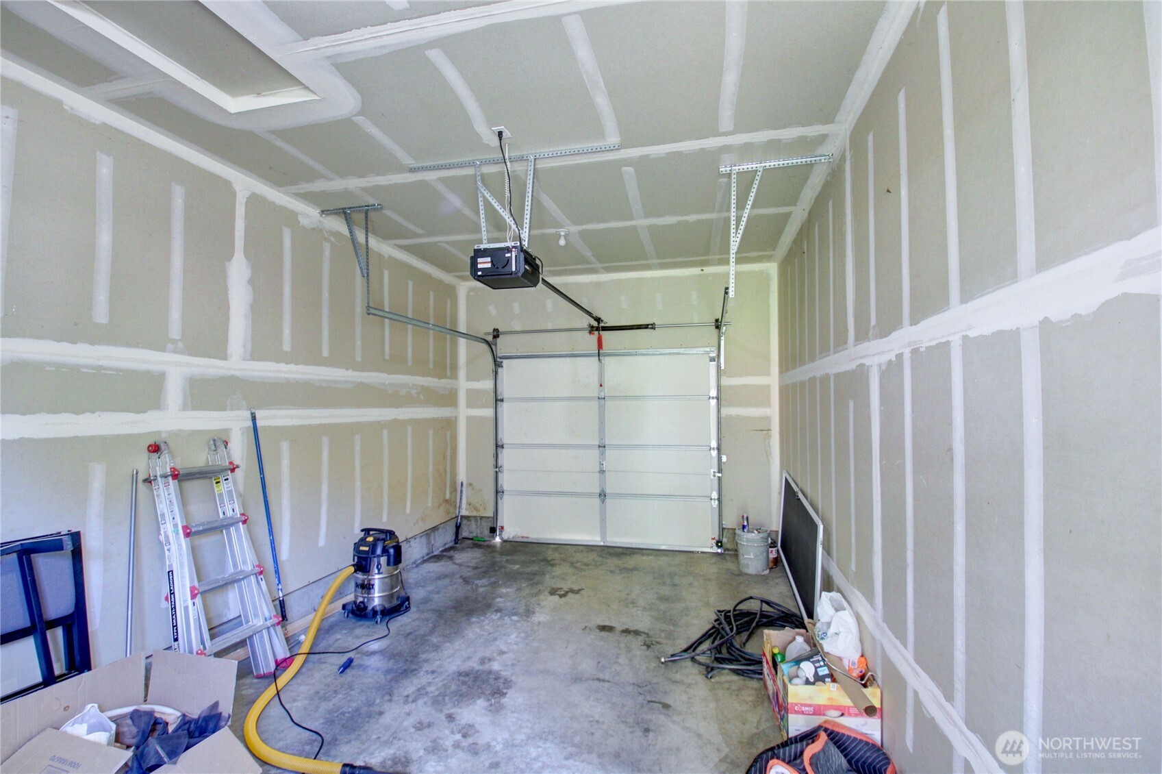 1540 Wildflower Way Property Photo 32
