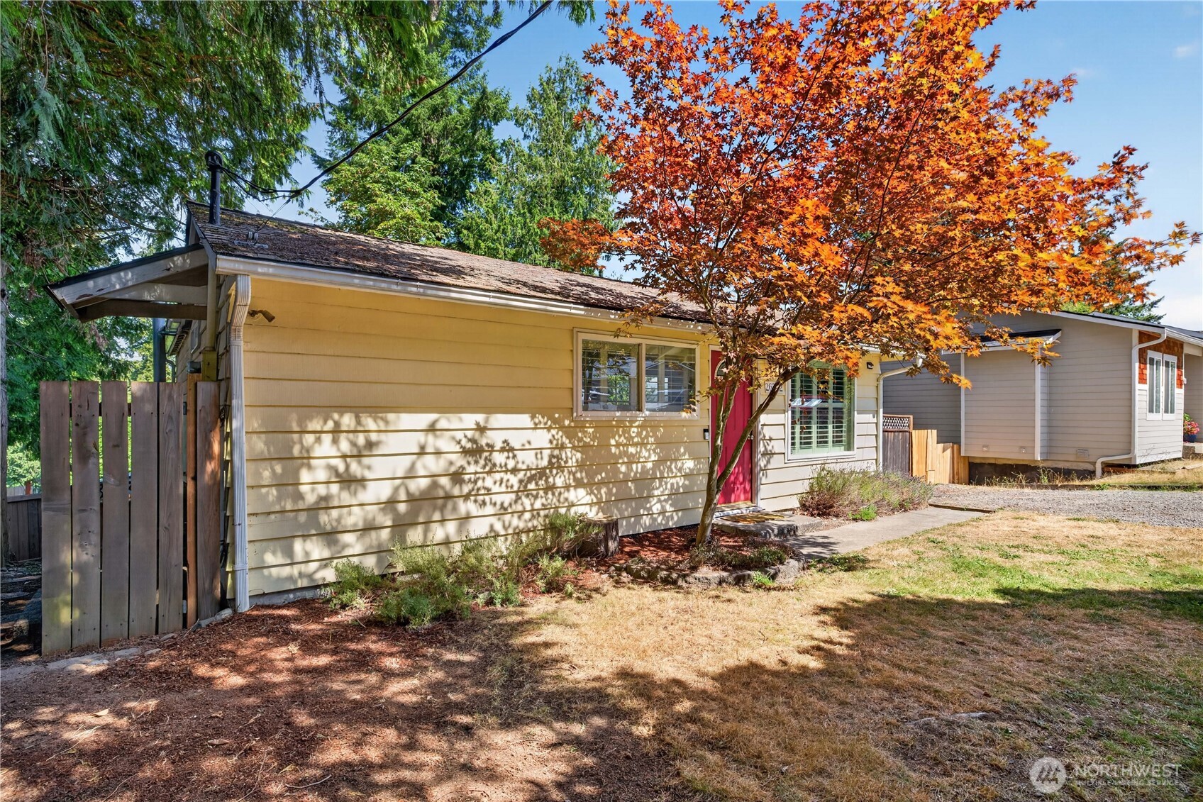 26562 221st Place Property Photo 3