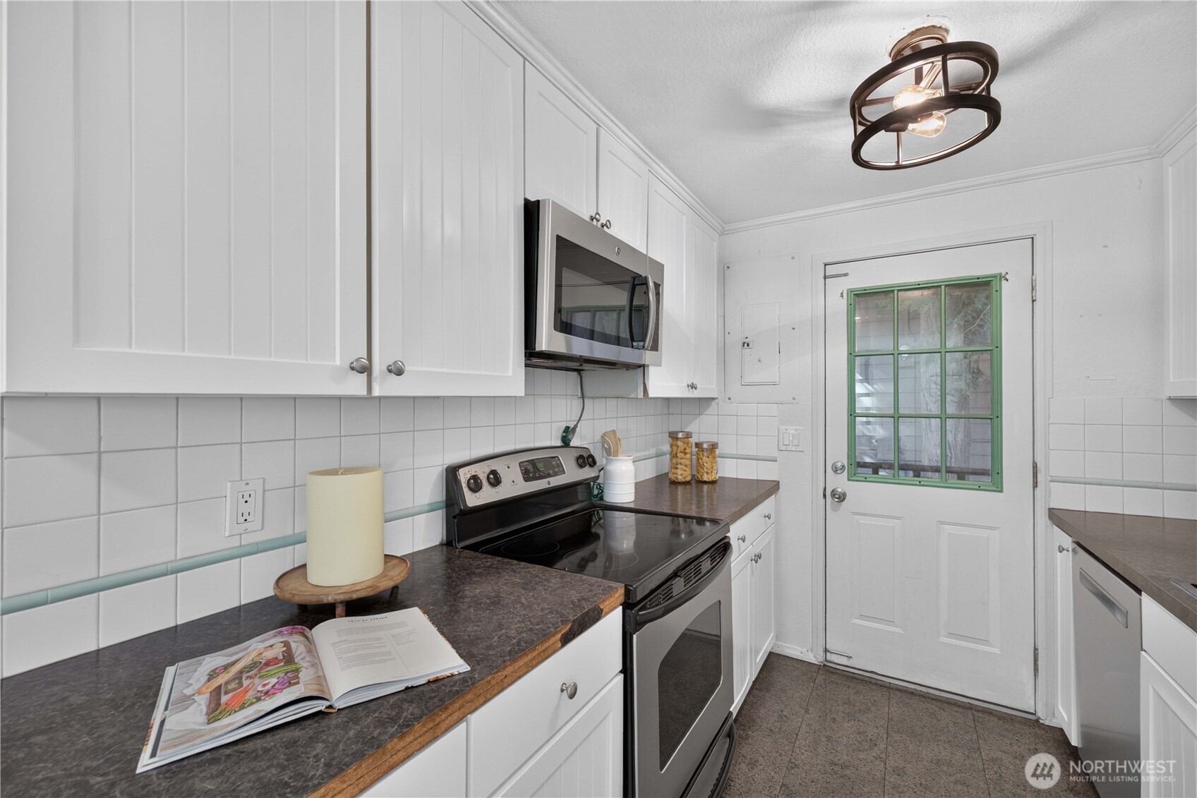26562 221st Place Property Photo 10