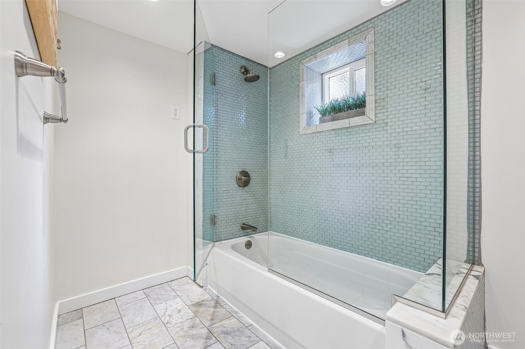 1025 Ne 103rd Street Property Photo 18