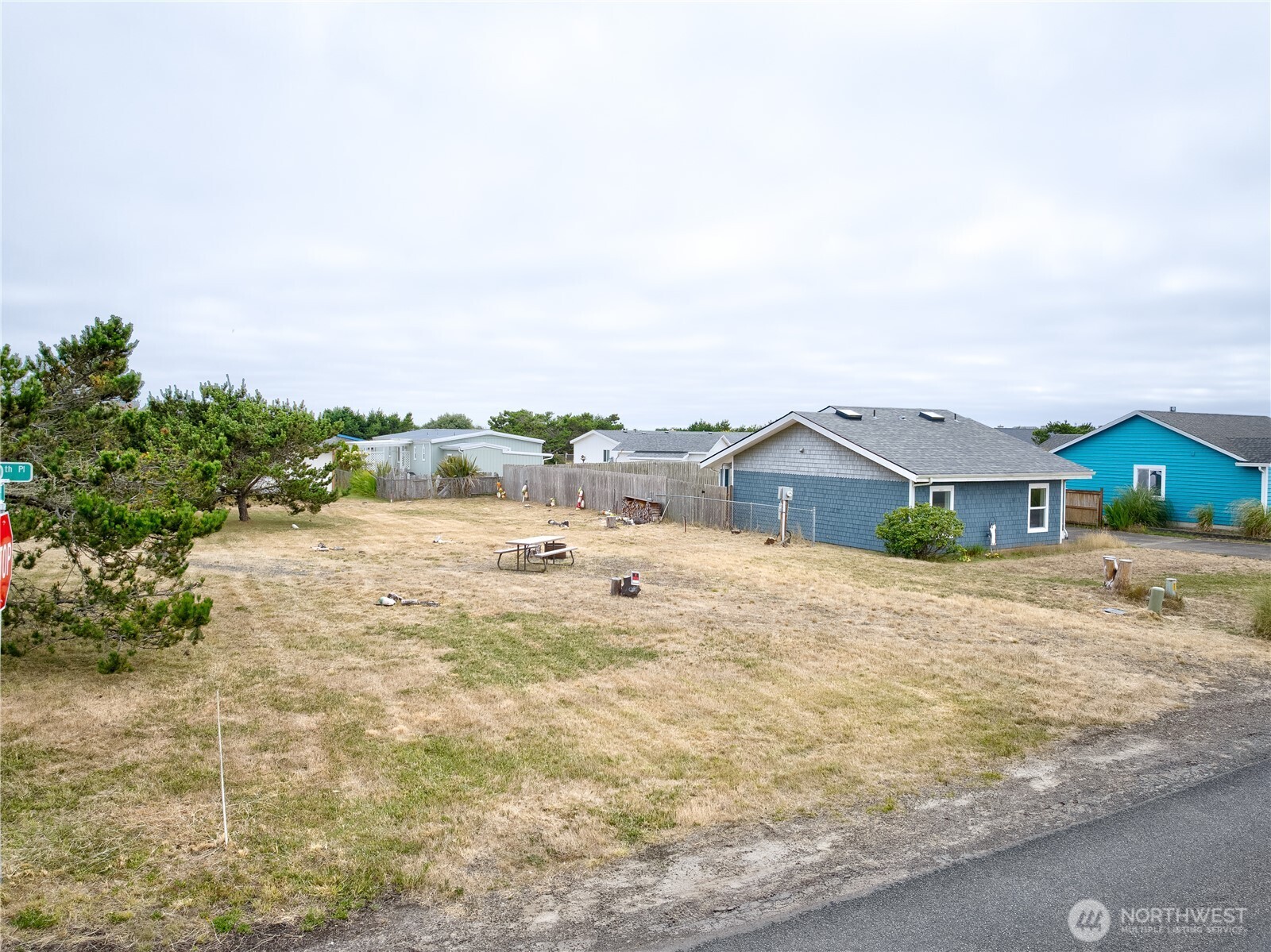 814 340th Place Property Photo 2
