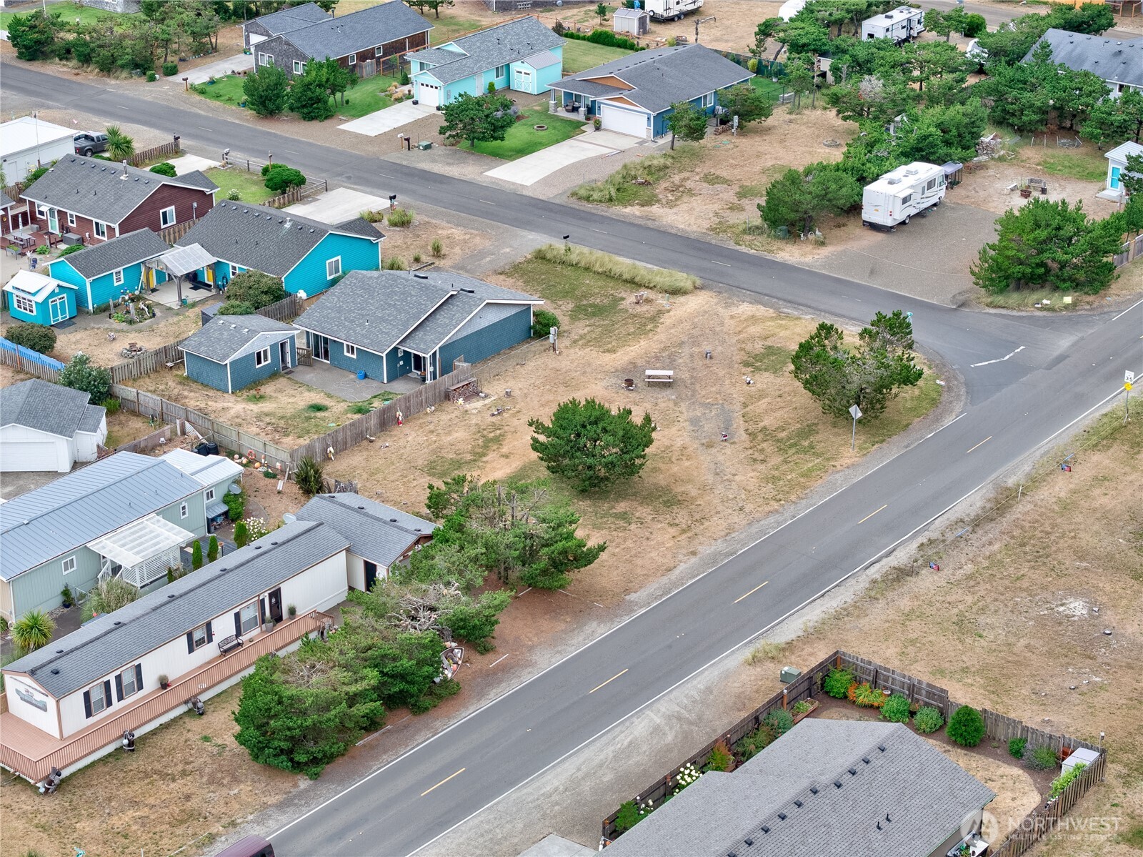 814 340th Place Property Photo 6