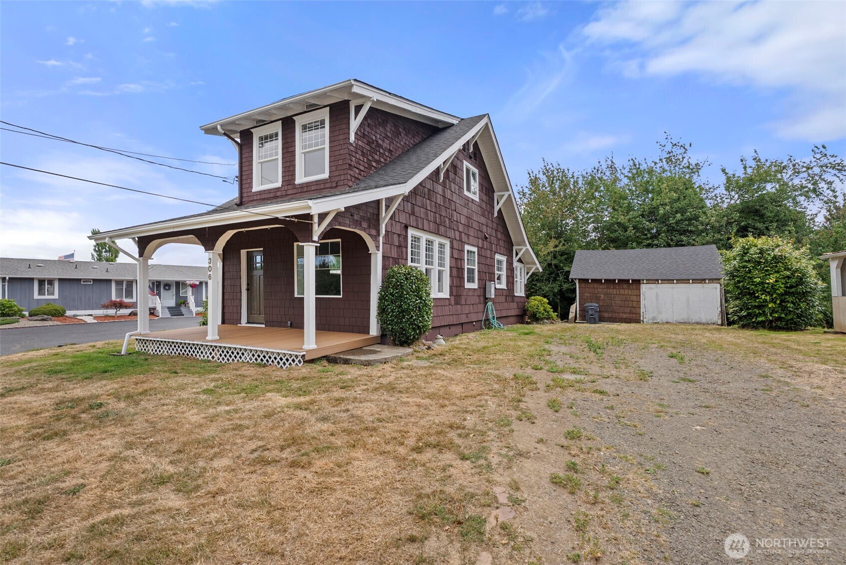 306 B Street Property Photo 1