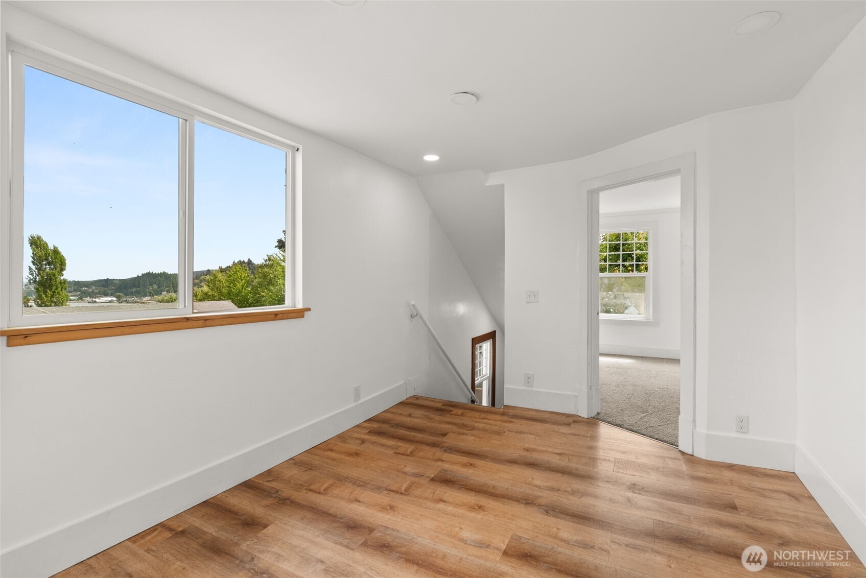 306 B Street Property Photo 15