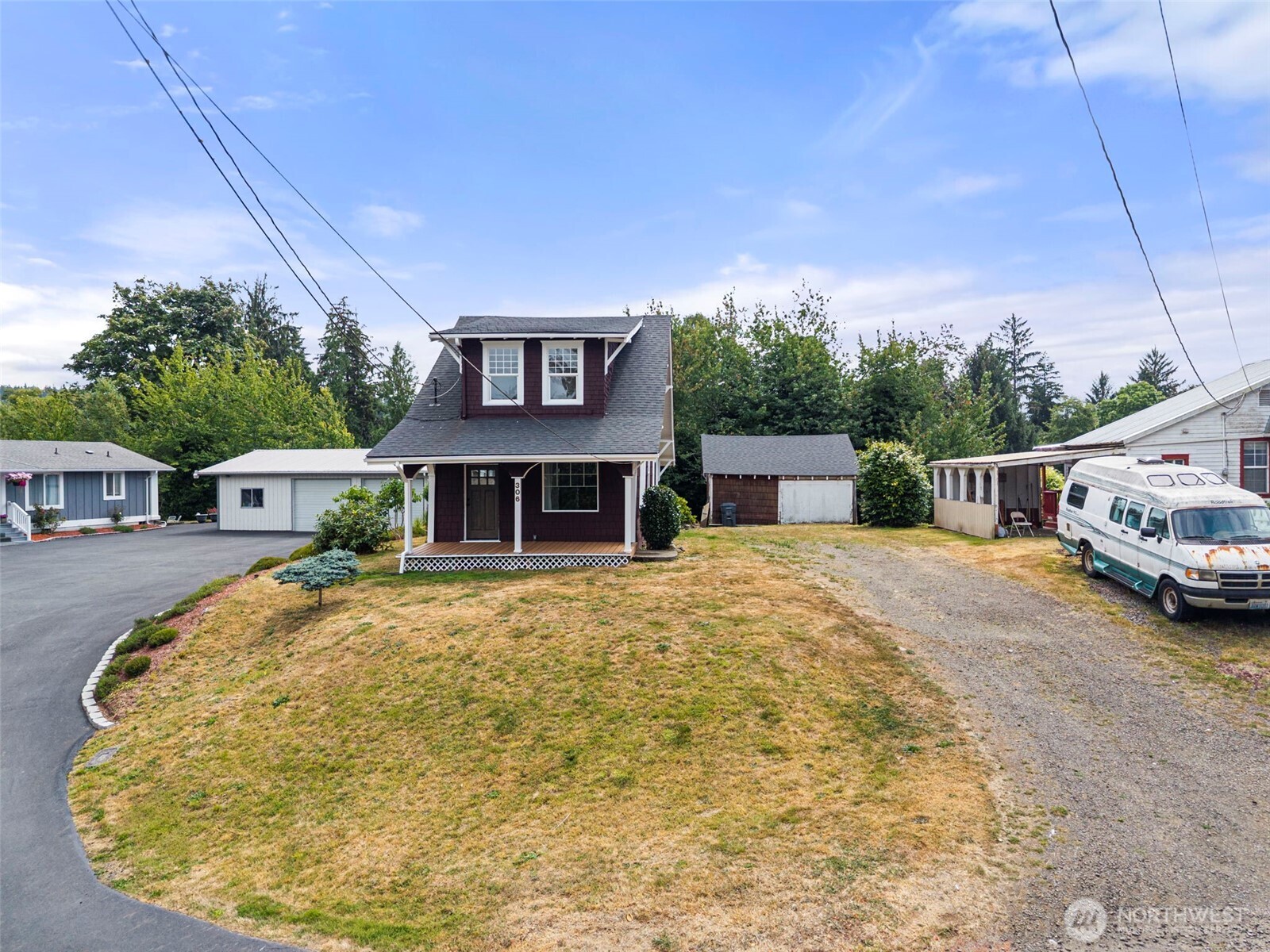 306 B Street Property Photo 19
