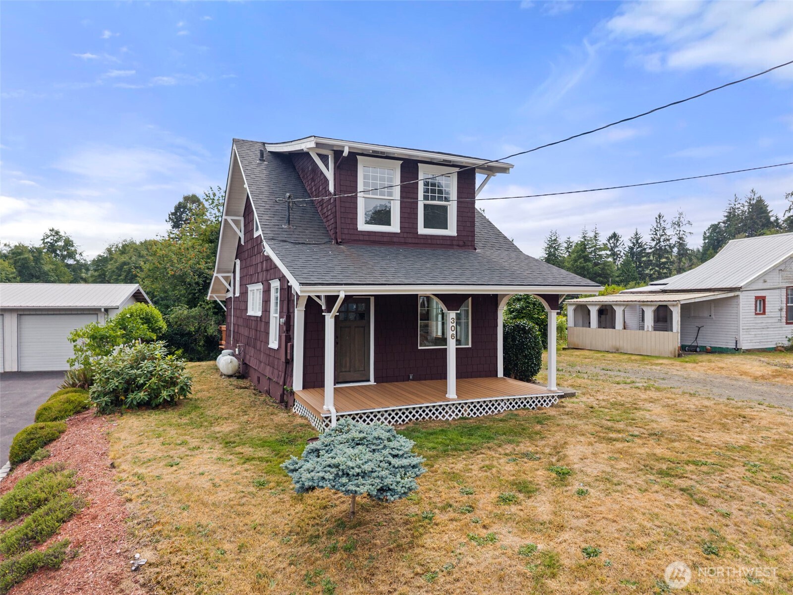 306 B Street Property Photo 20