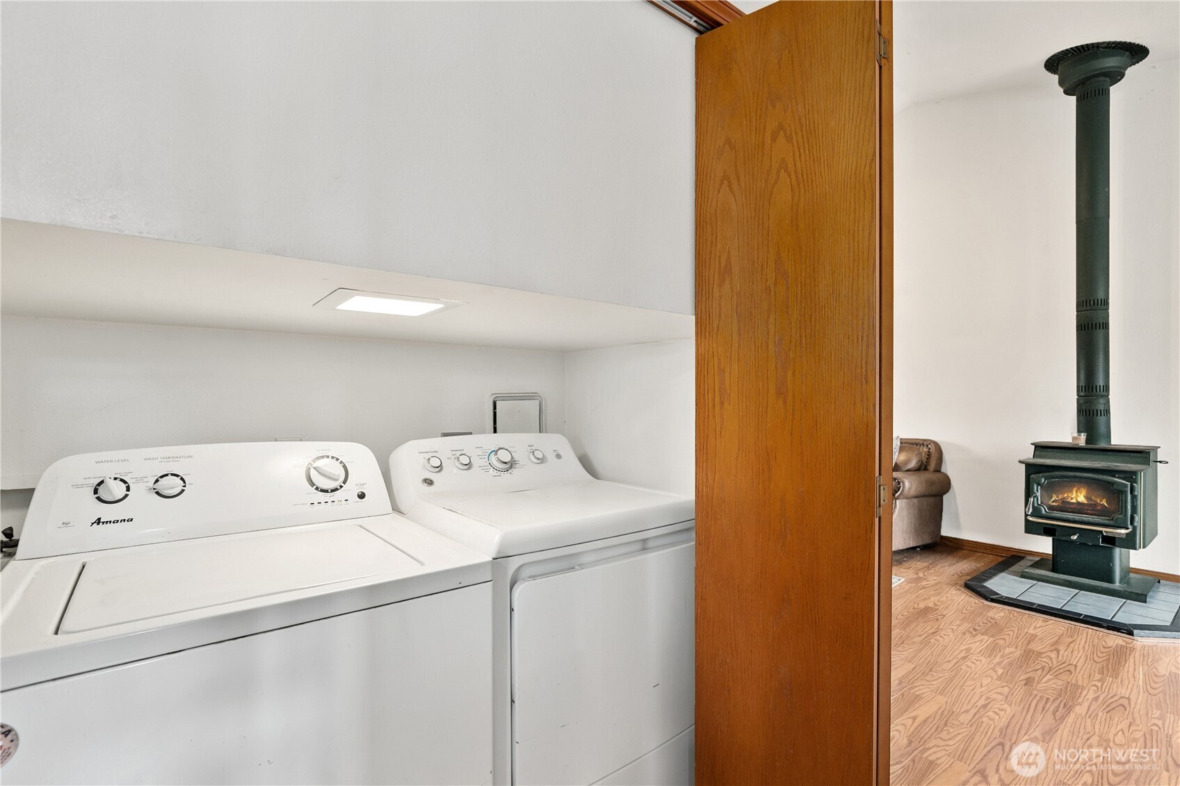 19636 Denmark Street Property Photo 15