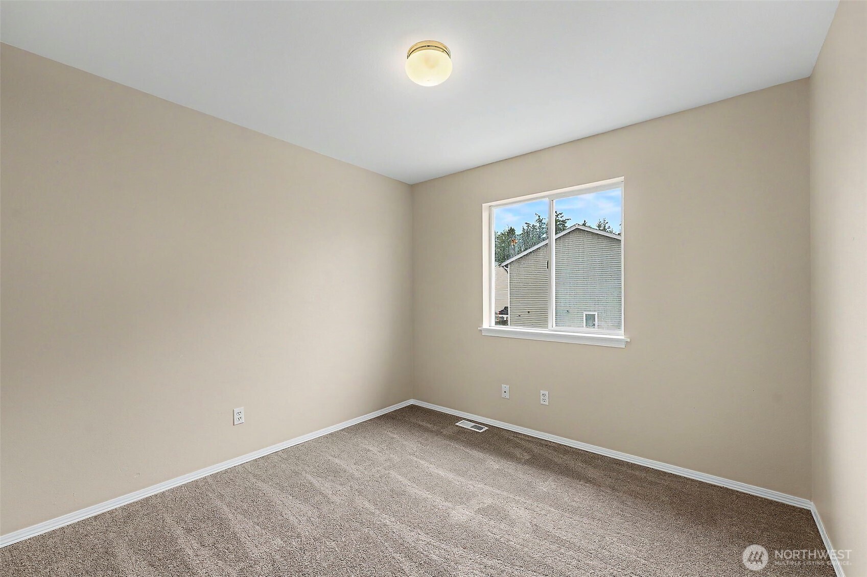 19307 73rd Avenue Property Photo 22
