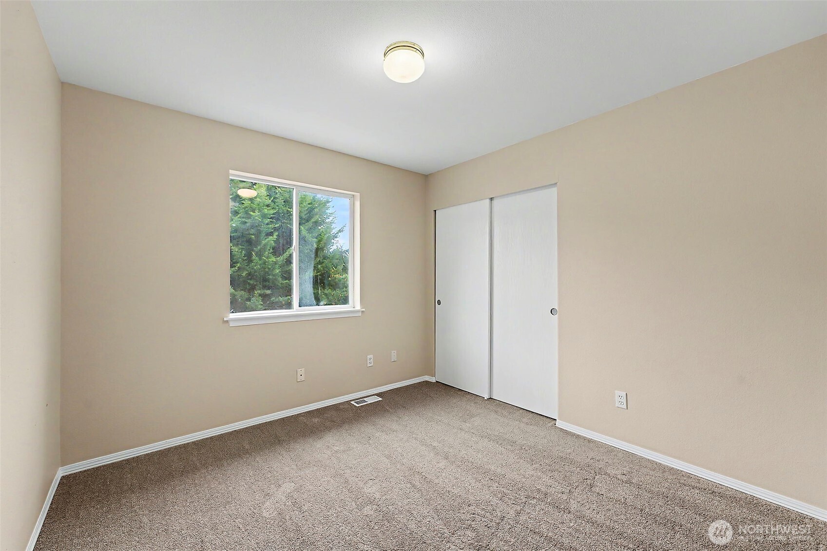 19307 73rd Avenue Property Photo 24