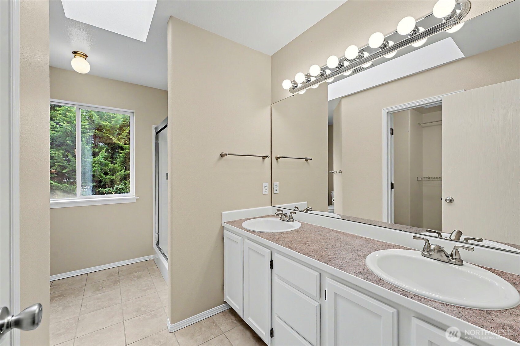 19307 73rd Avenue Property Photo 28