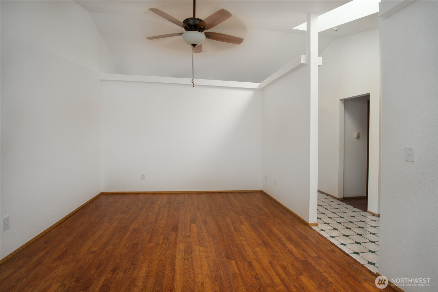 20010 90th Avenue Property Photo 9
