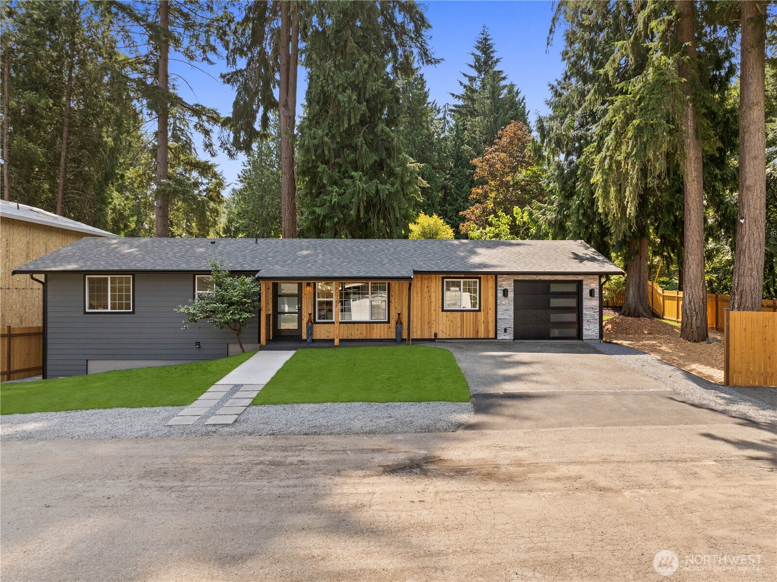 20921 W Richmond Road Property Photo 3