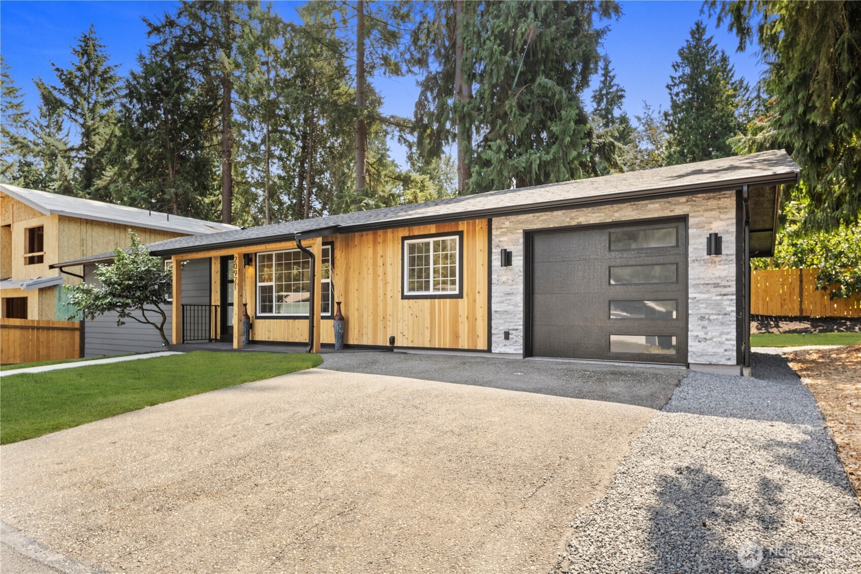 20921 W Richmond Road Property Photo 4