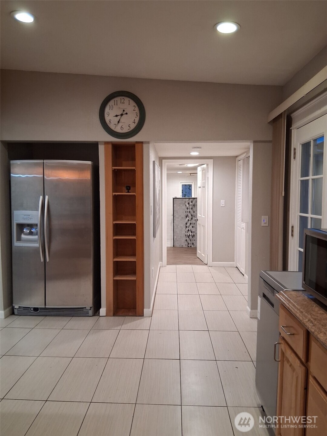 8242 S 128th Street Property Photo 10