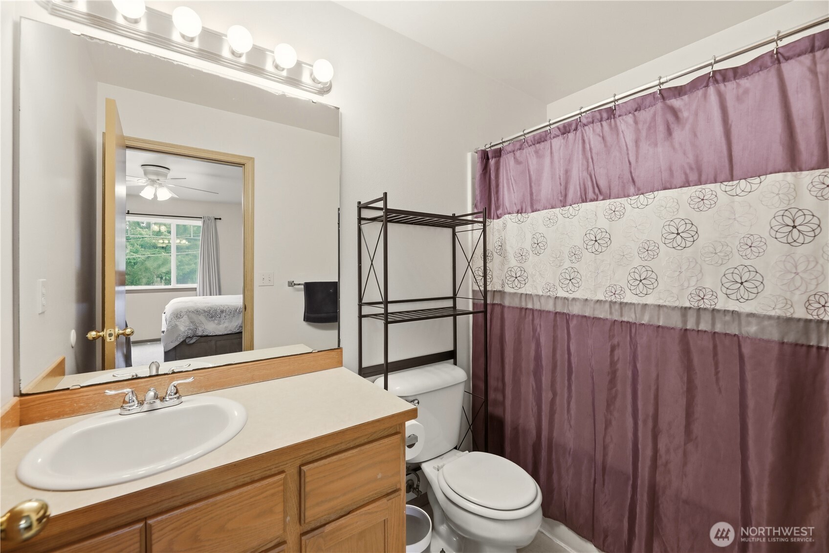 9911 48th Drive A Property Photo 16