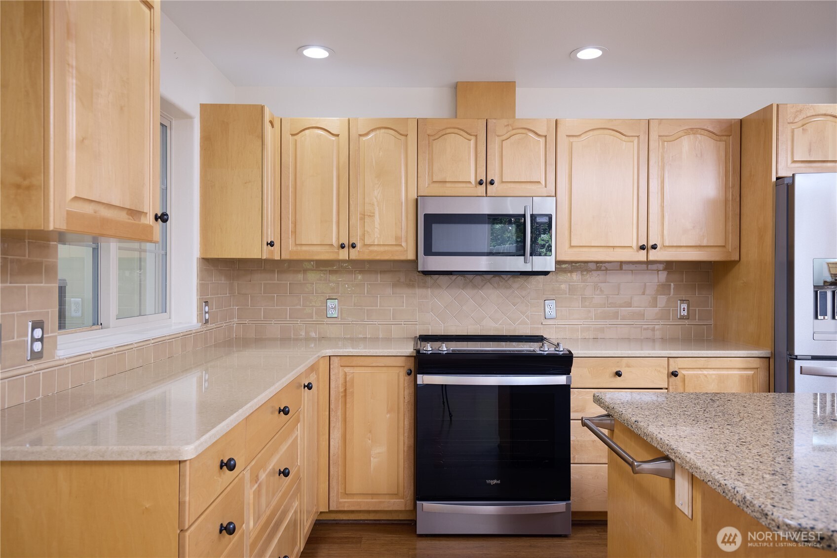 860 Fern Court Property Photo 16
