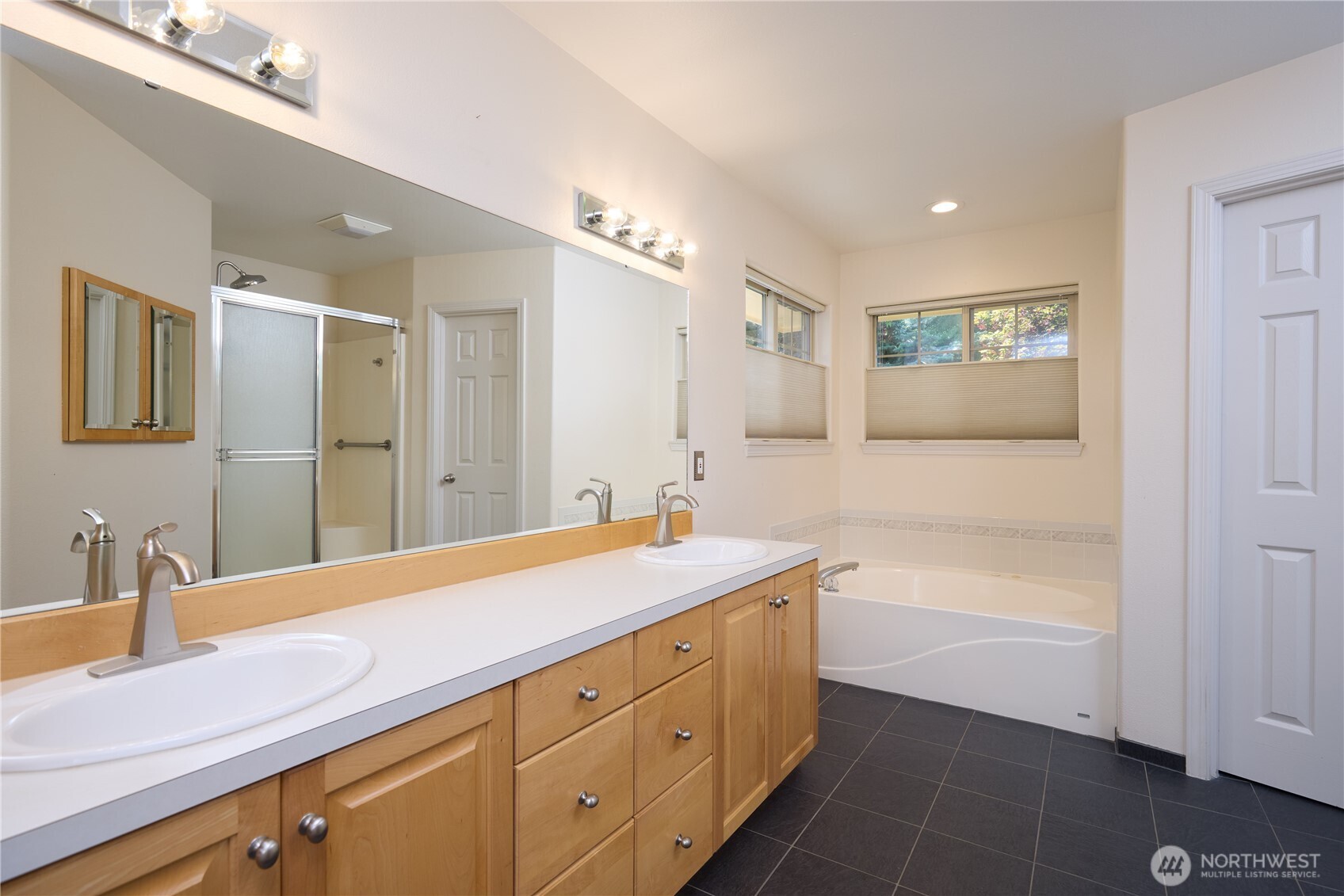 860 Fern Court Property Photo 26