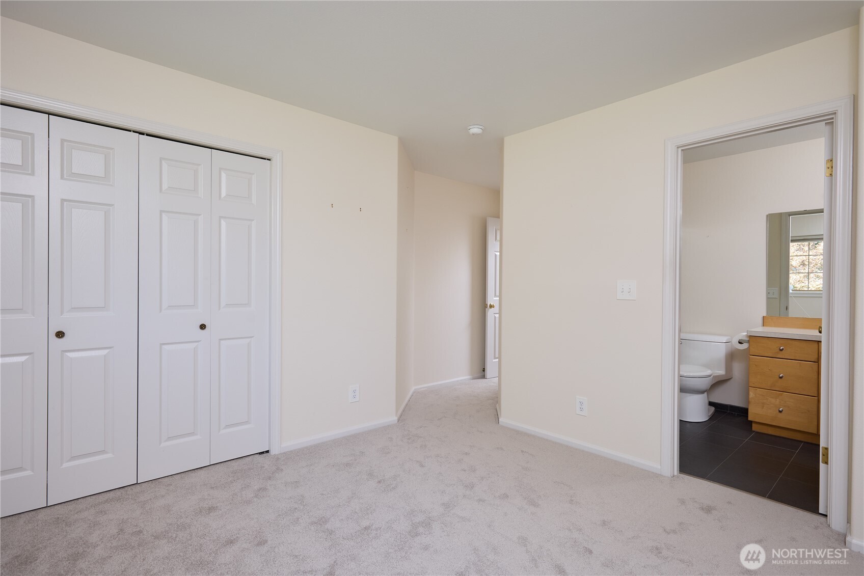 860 Fern Court Property Photo 31