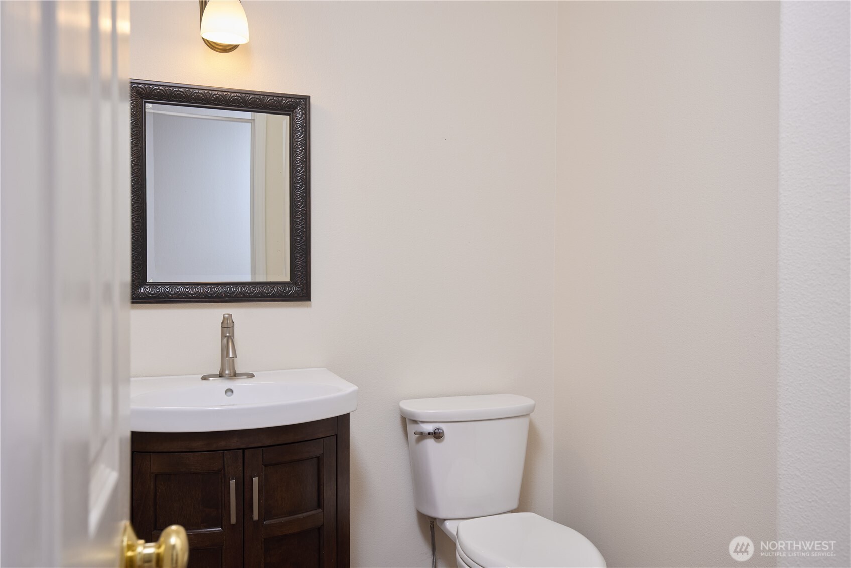 860 Fern Court Property Photo 32