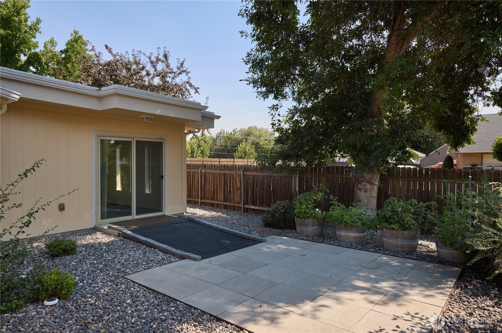 860 Fern Court Property Photo 34