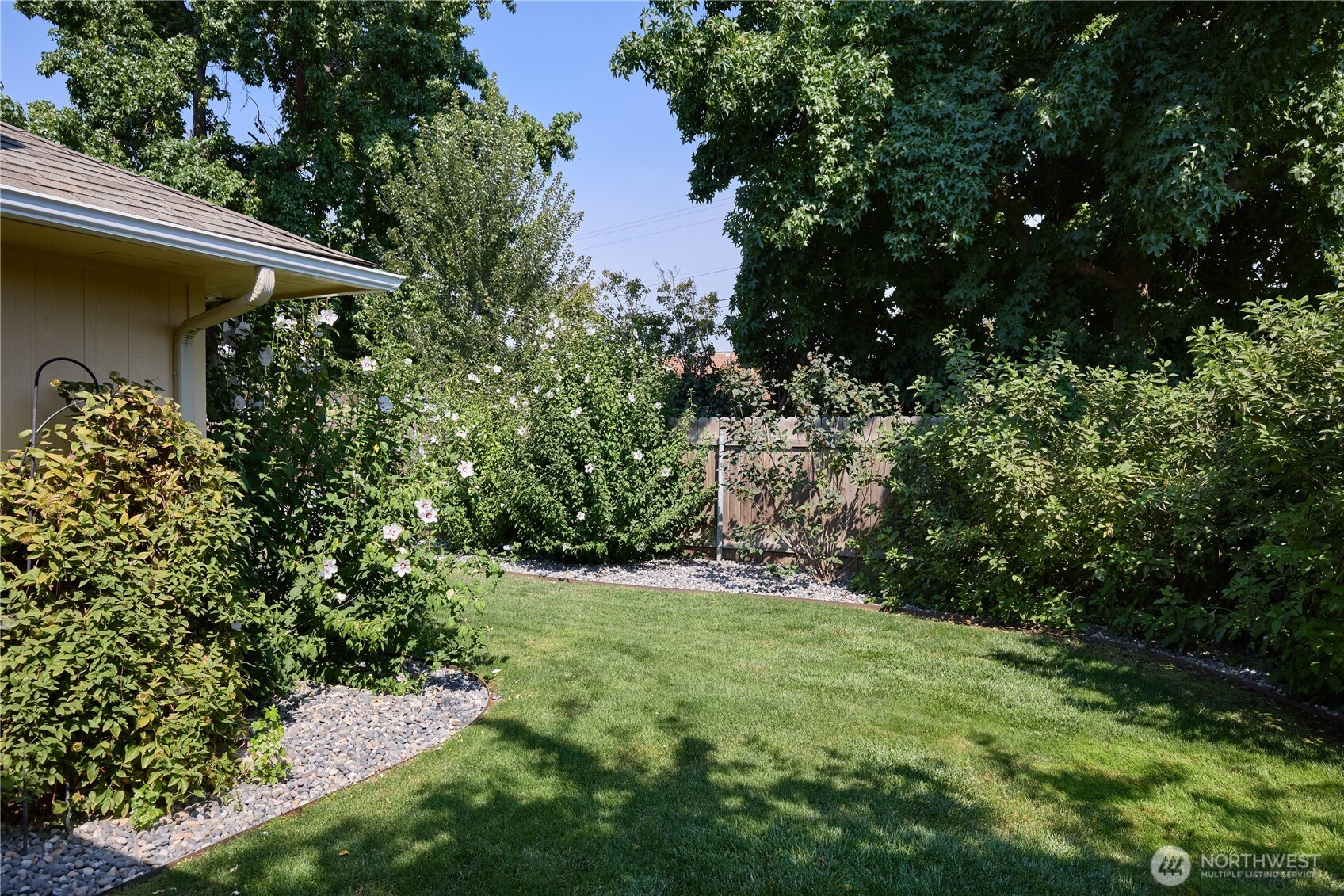 860 Fern Court Property Photo 36