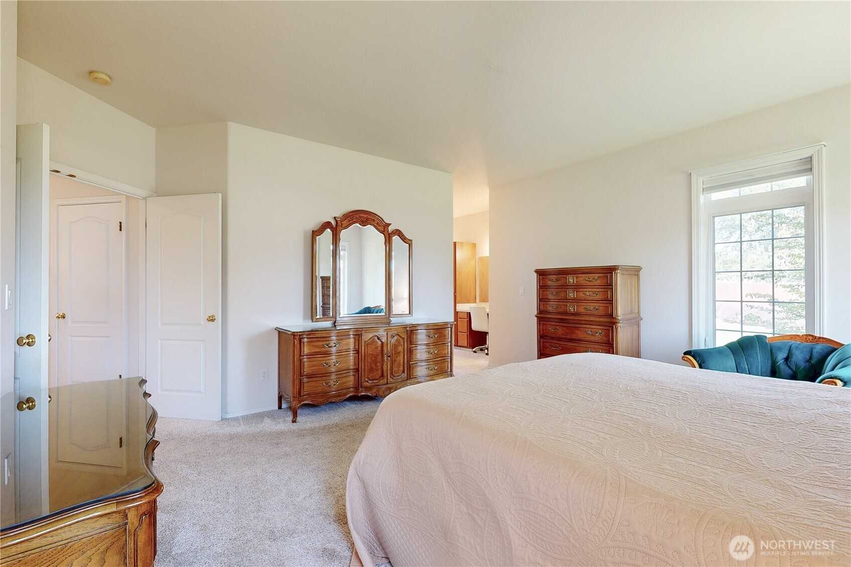 1916 Se Clover Court Property Photo 28